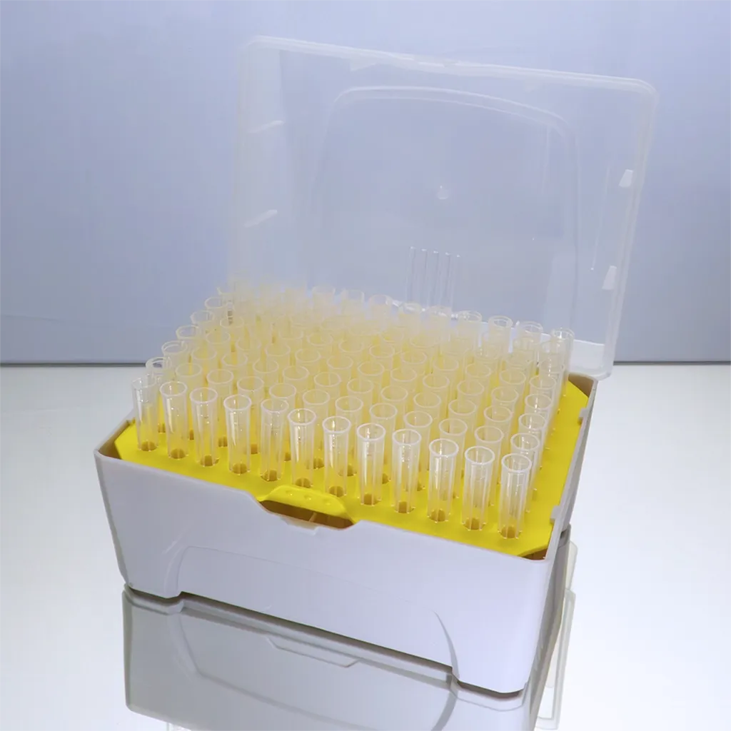 Picture of Pipette Tips PP 200 uL Low Retention Racked Sterile DNase/RNase Free